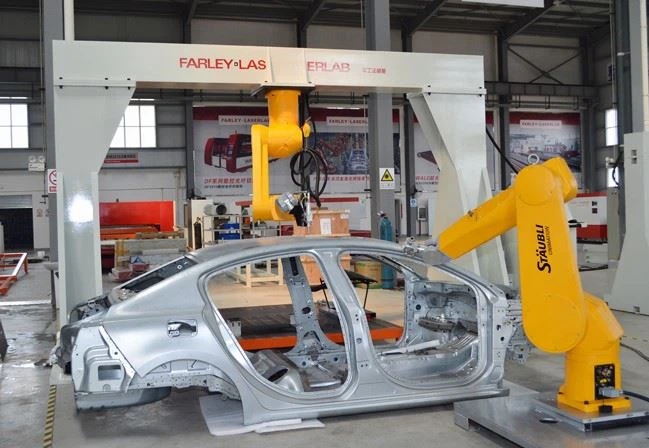 3D Robotic Arm Laser Cutting Machine