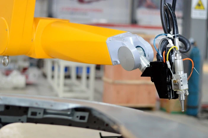 3D Robotic Arm Laser Cutting Machine